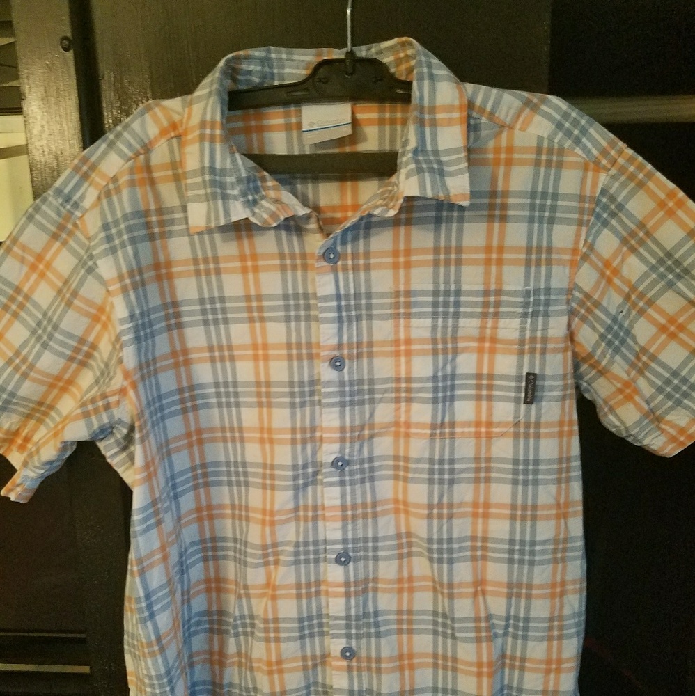 Columbia Button Up Shirt